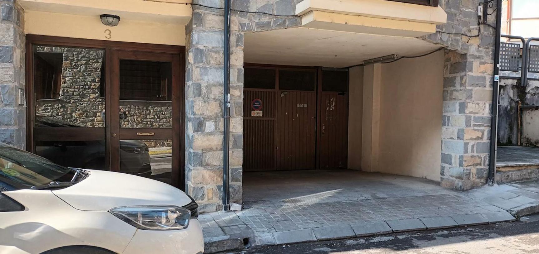 El Atico Nuevo En El Centro Con Ascensor, Garaje, Aire Acondicionado Y Wifi Διαμέρισμα Biescas  Εξωτερικό φωτογραφία