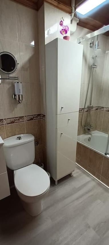 El Atico Nuevo En El Centro Con Ascensor, Garaje, Aire Acondicionado Y Wifi Διαμέρισμα Biescas  Εξωτερικό φωτογραφία